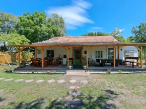 Holiday Home Balatoni Farmhaz by Interhome, Balatonfenyves